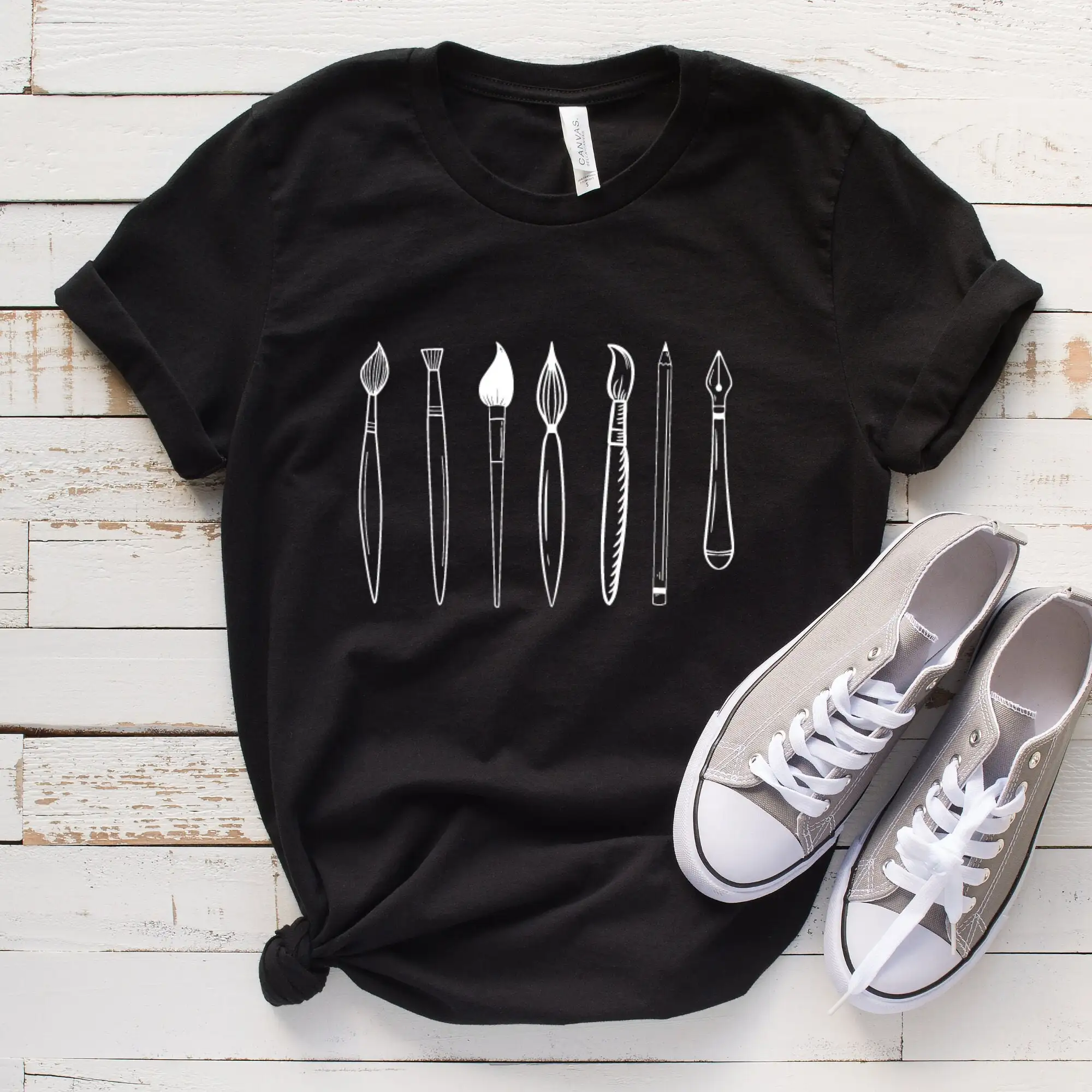 Art T shirt Artist Aesthetic Painting brushes Birthday Simple Artistic Present Painter