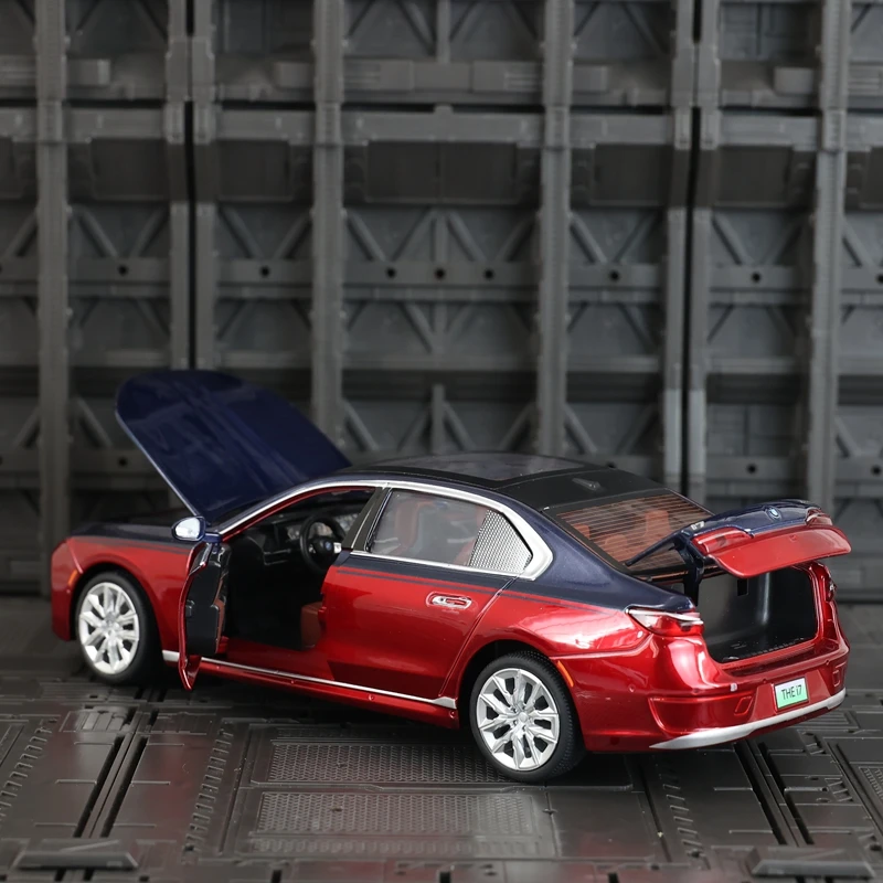 Simulación 1:24 BMW I7 G70 colección de adornos de modelo de coche de aleación, puertas y capó de motor, el maletero se puede abrir, regalo de sonido y luz