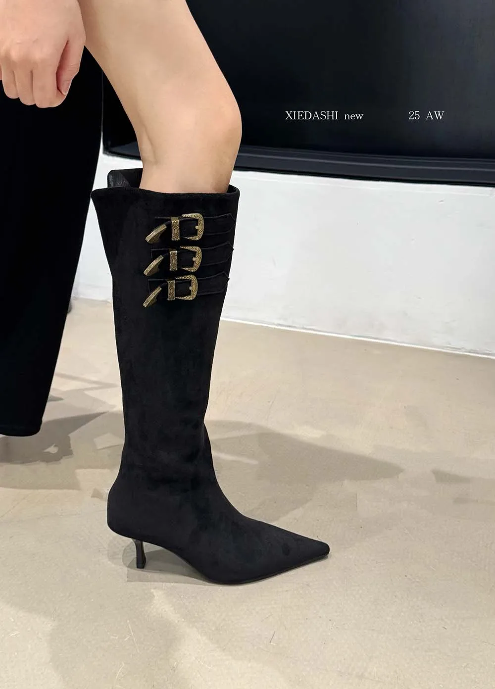 

Flock Pointed Toe Women Knee High Boots Knight Bootie Thin High Heels Belt Buckle Black Beige Brown Dress Winter Boots Woman