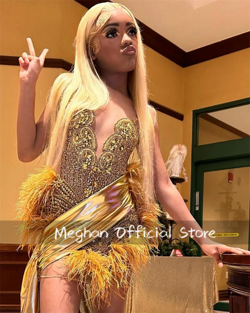 Gold O Neck Short Prom Dresses Bead Crystal 2024 Birthday Luxury Dress Feather Mini Cocktail Homecoming With Side Train