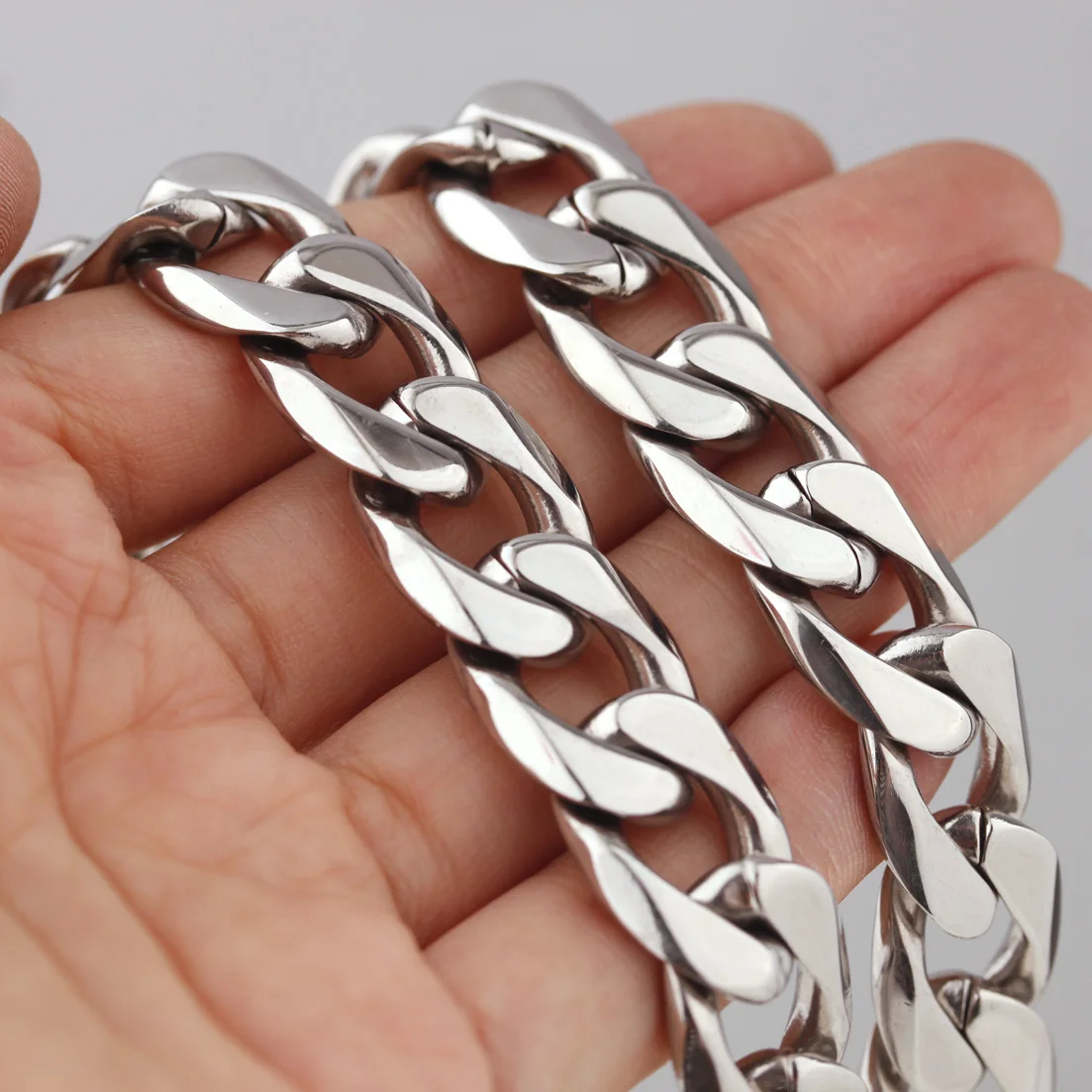 High Quality Silver Color Stainless Steel Men Chains Necklace Jewelry Curb Cuban Chains 18mm Wide Gift 7\