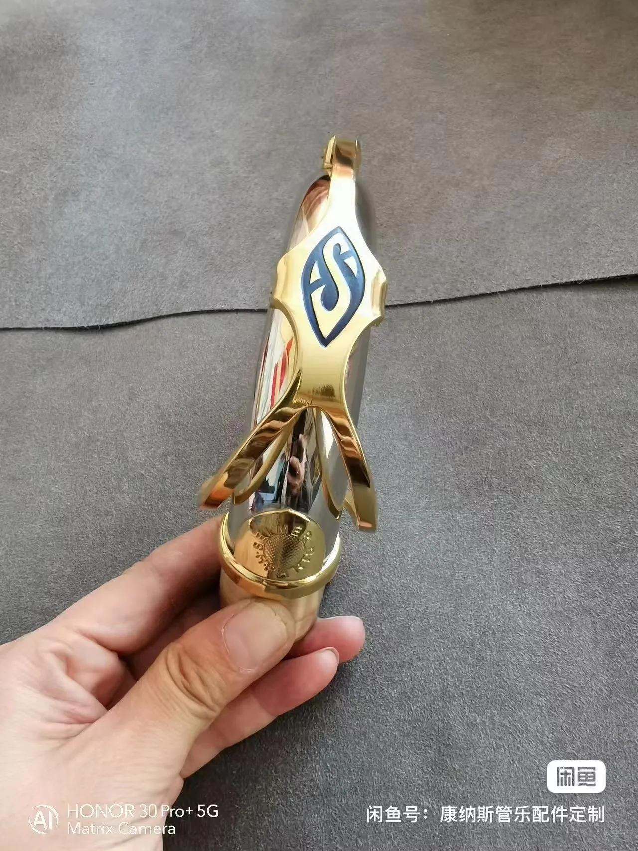 

White Copper Tenor Saxophone Curved Neck 27.5mm Interface High Quality Sound Musical Instrument