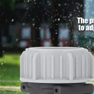 G3/4in Adjustable Pressure Regulator for Irrigation Systems with Built-in Gauge Compact Design for Greenhouse Use
