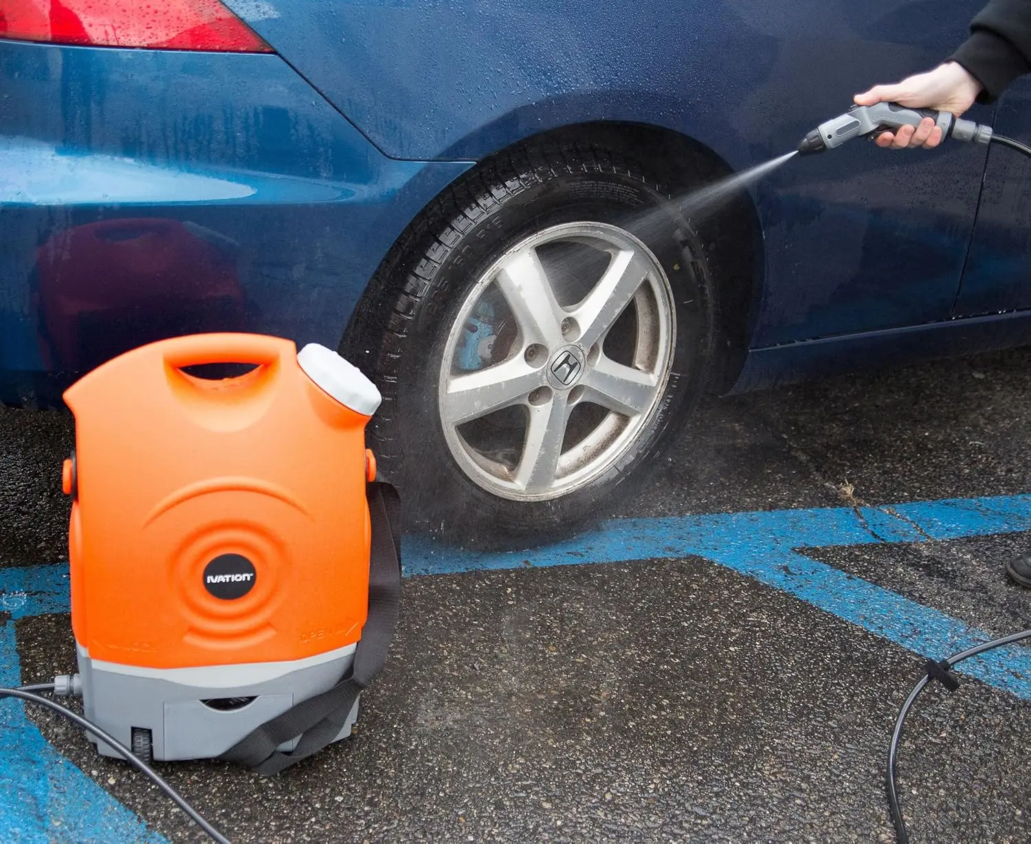 Multipurpose Portable Spray Washer w/Water Tank - Runs on Built-in Rechargeable Battery, Home Plug and 12v Car Plug - In