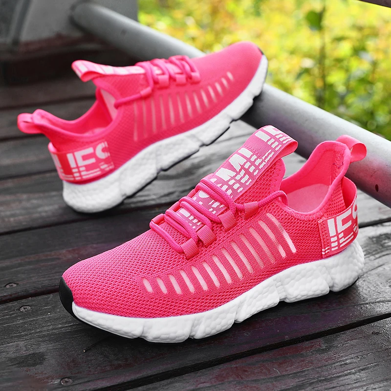 

2025 Sneakers Women's Summer Breathable Thick Sole Lightweight Gym Outdoor Jogging Comfortable Platform Fashion Sports Shoes