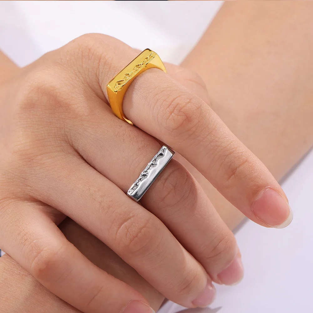 A New Chinoiserie Elegant and Simple Elegant Square Brand Jewelry Personalized Texture Mountain Wave Design Titanium Steel Ring