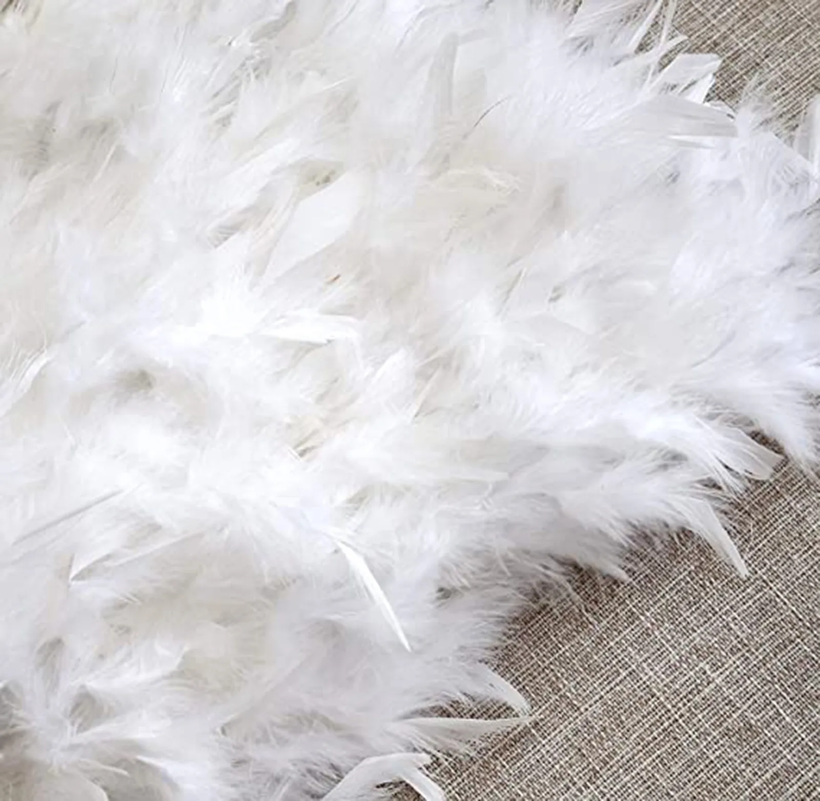 Faux Feather Stage Performance Fluffy Skirt Women‘s Solid Color Elastic Waisted Fashion Mini Skirts Sexy Party Gown Skirt