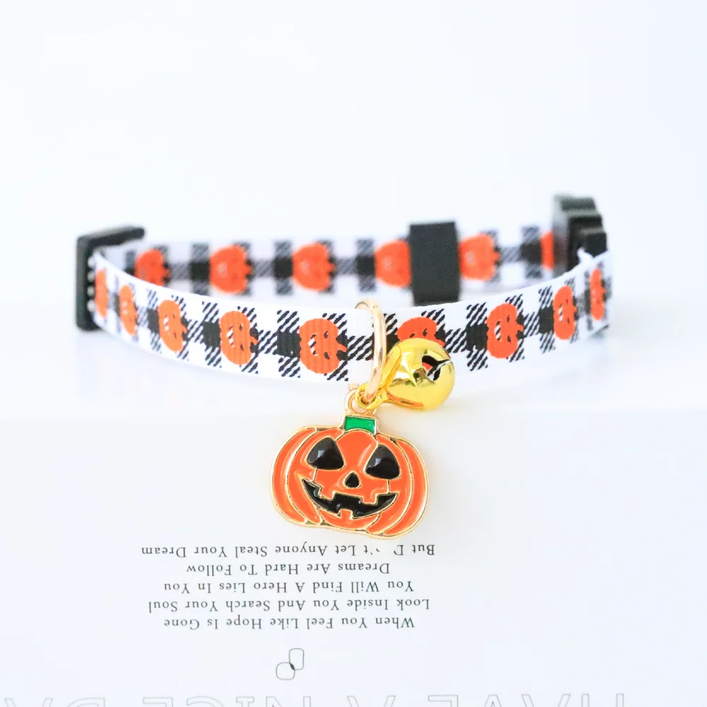 Adjustable Halloween Pet Collar, Safety Button Necklace, Small Cat and Dog Bell Accessories, Dress Up Supplies