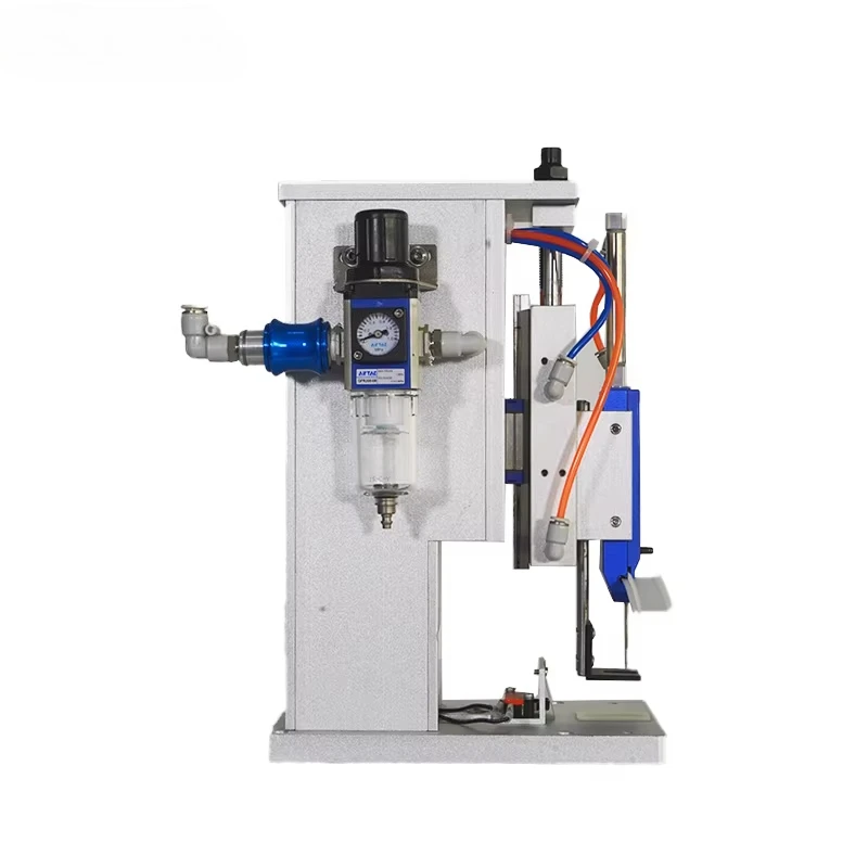 Automatic Pneumatic Labeling Tagging Machine for Socks Towels Apparel Textiles Core Components Engine PLC Energy Saving Paper