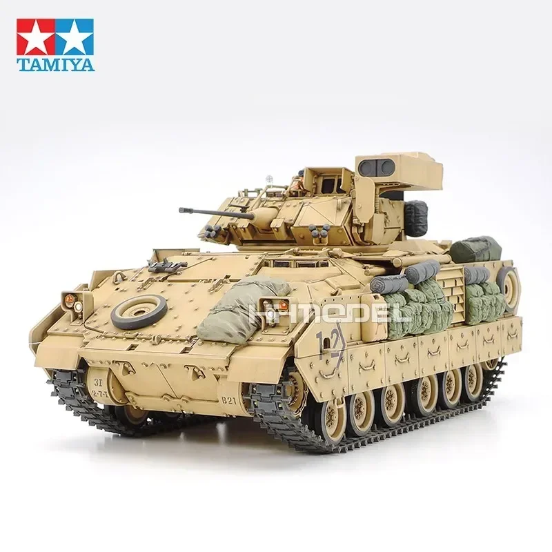 Tamiya 35264 1/35 M2A2 ODS Bradley Infantry Fighting Vehicle Assembly ชุดงานอดิเรกของเล่นพลาสติกสําหรับผู้ใหญ่ DIY