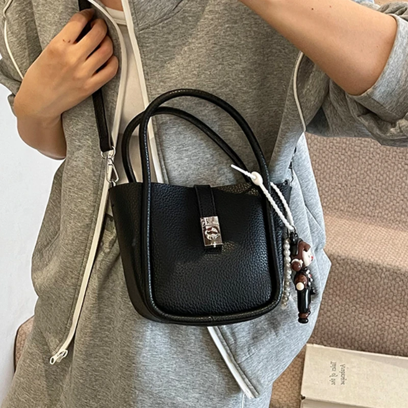 

2025 новая высококачественная многофункциональная женская сумка-ведро с подвеской, со съемным плечевым ремнем, подходит для c