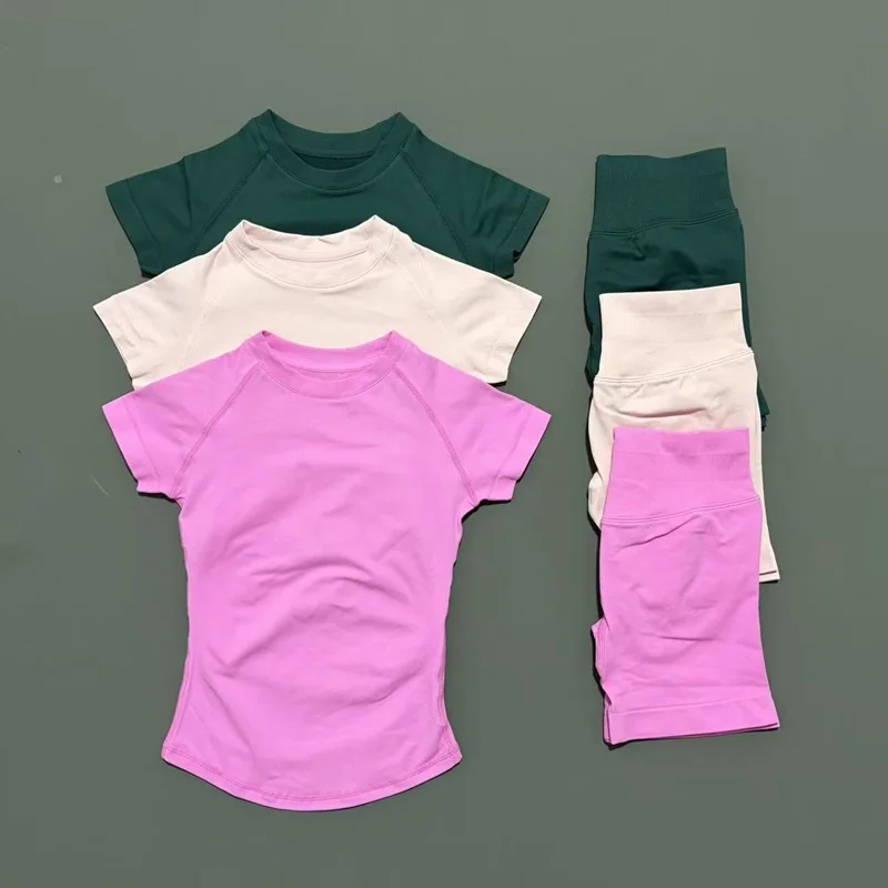 2 Pieces Sports Sets Seamless Yoga Short Sleeve Top Fitness Set Women Workout Running Sports Shorts Gym Suit