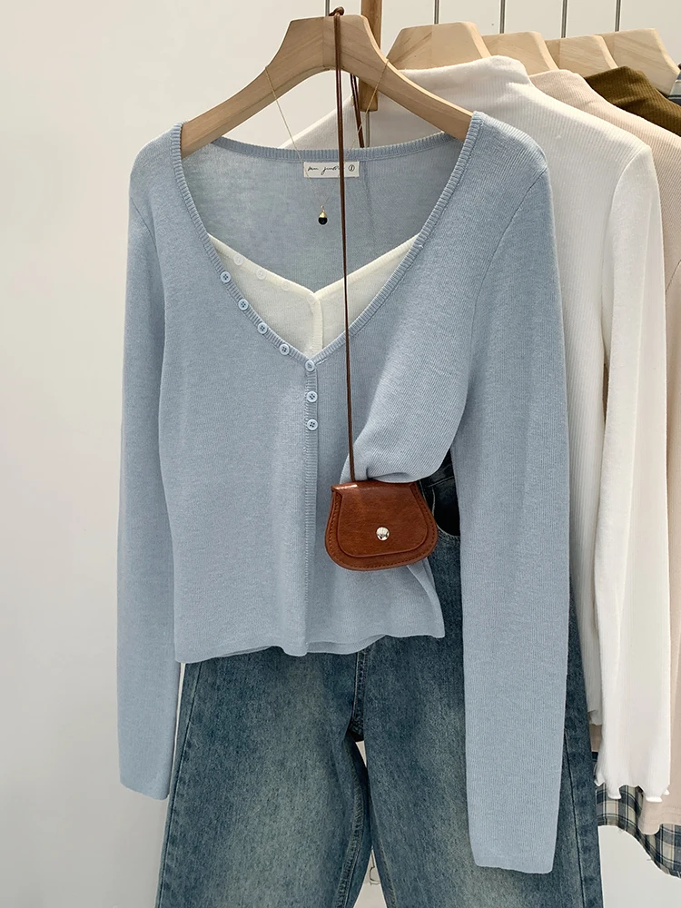 Slimming V-Neck Long Sleeve Knitted Base Layer Top Women's Early Autumn Design Sense Matching Inner Wear Faux Two-Piece Design