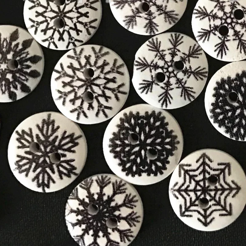 500PC Snowflake Round Wood Buttons Sewing Scrapbooking Gift Handwork Home Clothing Decor 15mm Crafts Accessories Sewing Buttons