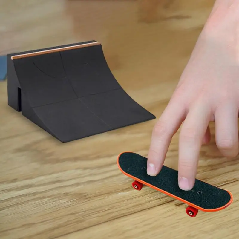 Mini Training Skating Board With Ramp Track Interesting Mini Skateboard Toys Finger Skateboards Toy Set Finger Exercise