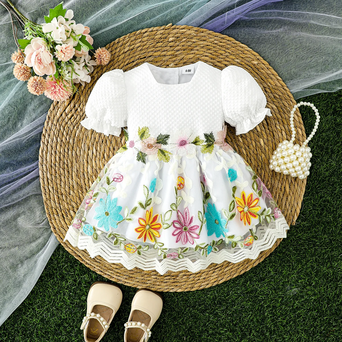 

Girls Floral Embroidery Tulle Dress Bubble Sleeve Princess Gown Sweet Children's White Dress