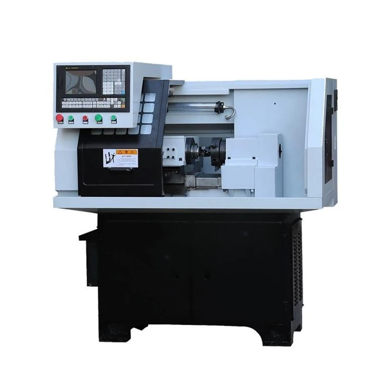 Máquina herramienta de control numérico totalmente automática CF32, máquina de torneado y fresado combinada con control numérico.