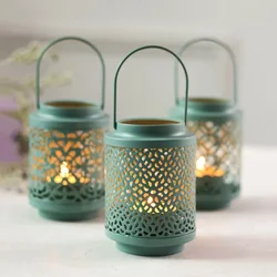 Creative Hollow Iron Lantern Home Decor Candle Holders Wedding Decoration Accessories Candlesticks For Candelabro