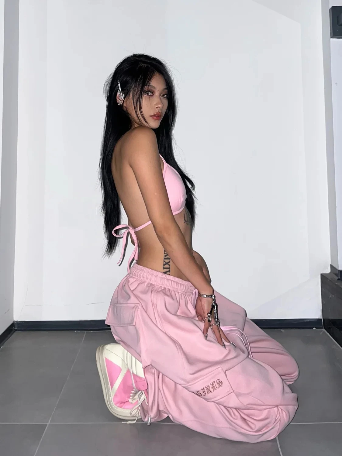 QWEEK Y2K Pink Cargo Pants Women Kpop Style Streetwear Wide Leg Sweatpants Oversized Korean Fashion Hip Hop Jogger Trousers