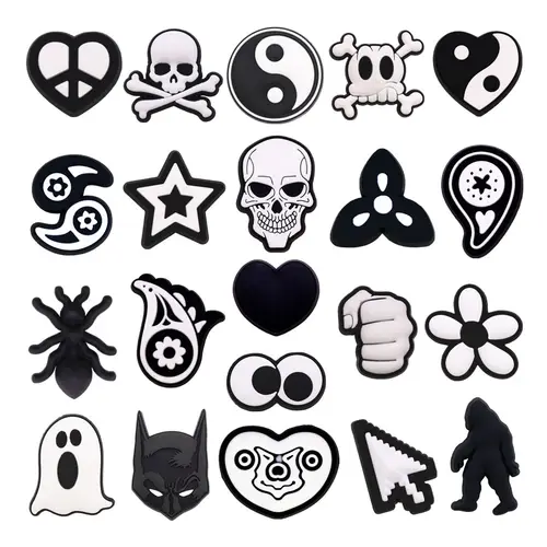 1 Uds. De adornos originales para zapatos de PVC en tono blanco y negro, decoraciones, calavera de fantasma de la muerte, Taichi, accesorios de hebilla superior para zapatos, regalos para amigos
