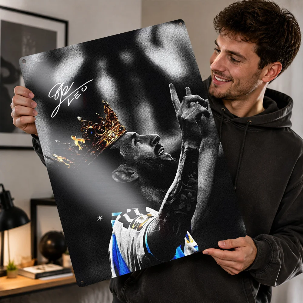 Lionel Messi King of Football Personalized 3D Textured Metal Poster Wall Art Tinplate Sign for Living Room Interior Decoration