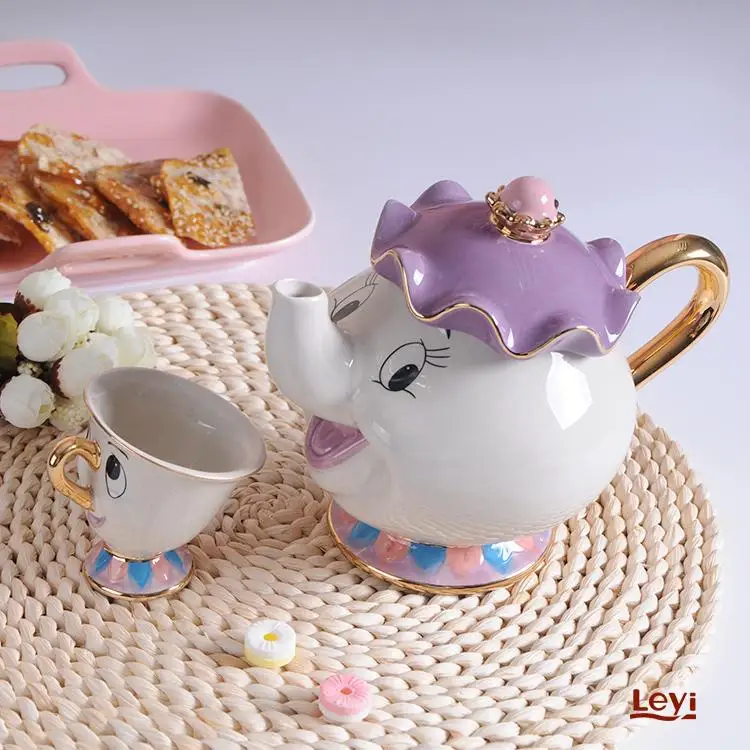 MINISO Disney New Cartoon teiera Cute Cartoon Beauty And The Beast caffettiere tazza Mrs Potts Chip Cup teiere Cup One Tea Sets