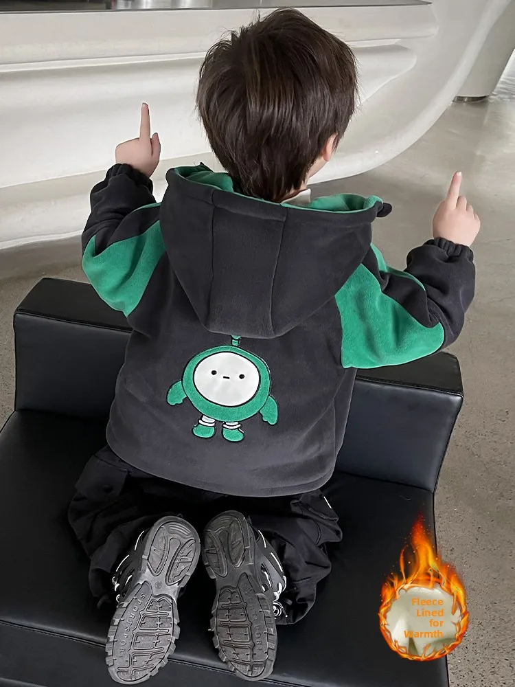 

Thiened осень-зима с капюшоном яйцо син частицы бархатное пальто для мальчиков куртка верхняя одежда модное молодежное модное пальто-стойка