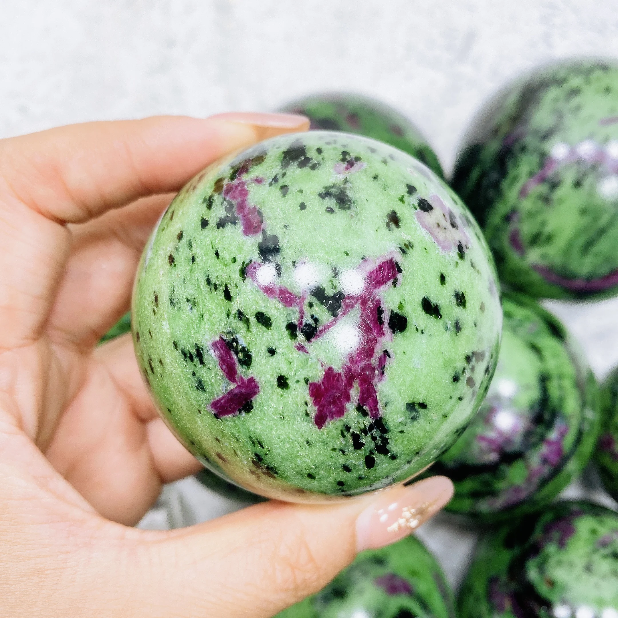 Natural Ruby With Zoisite Sphere Ruby Gemstone Ball Polished Globe Massaging Reiki Healing Stone Home Decoration Gift souvenir