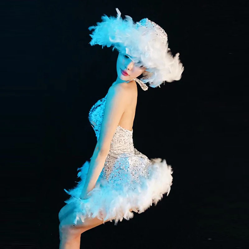 Traje de chica de espectáculo 2025, traje de fiesta de plumas de lentejuelas Sexy, traje de baile en barra para mujer, club nocturno, bailarina Gogo, ropa de escenario, Carnaval Fes