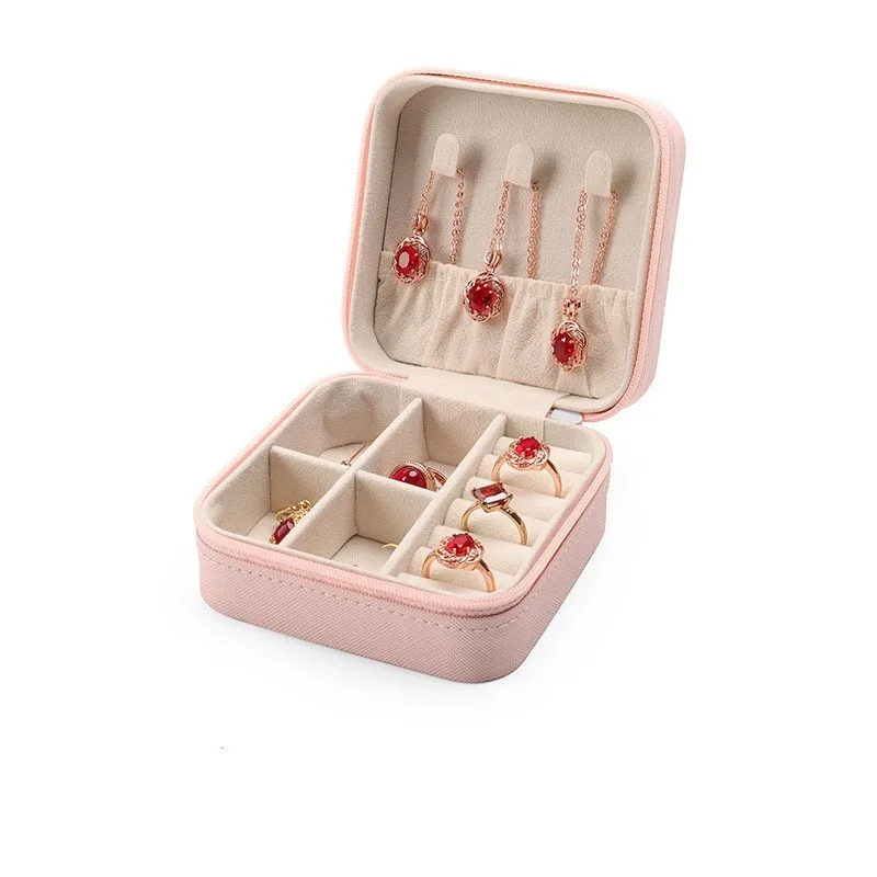 boite-de-rangement-de-bijoux-rose-petit-organisateur-carre-pour-bagues-boucles-d'oreilles-colliers-conception-compacte-et-empilable-avec-doublure-en-flanelle