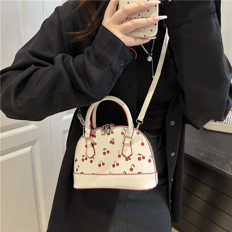 우아한 벚꽃 숄더백 2025 신상 여성용, 귀여운 베개 크로스백, 모든 경우에 어울리는 패셔너블한 언더암백