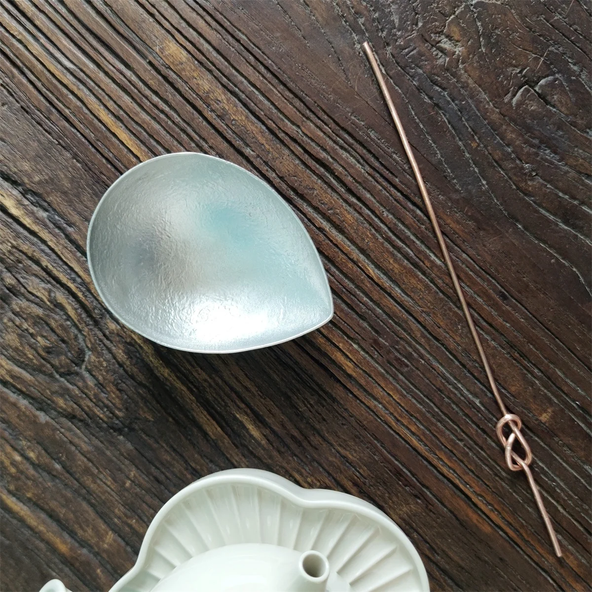 

Handmade Pure Tin Retro Tea Caddy Matte Hammered Pattern Tea Ceremony Tea Needle Tea Spoon Tea Scoop Tea Server Chinese Sle