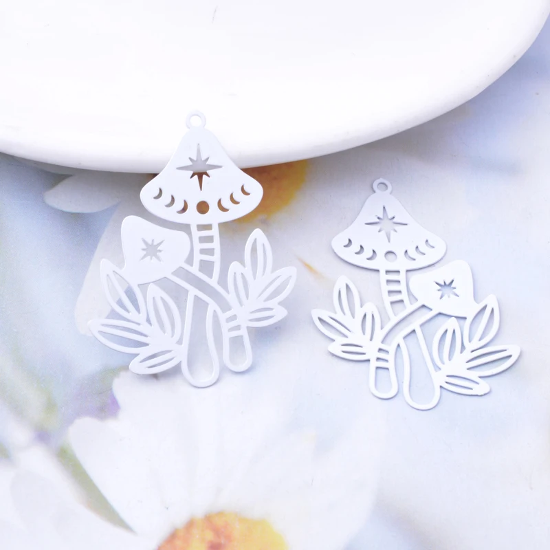30 Stück AD3481 29,5*35mm Filigrane Pilz-Anhänger Ohrring Metall Messing Dünner Anhänger DIY Schmuck Ohrring Herstellung – Detail 12