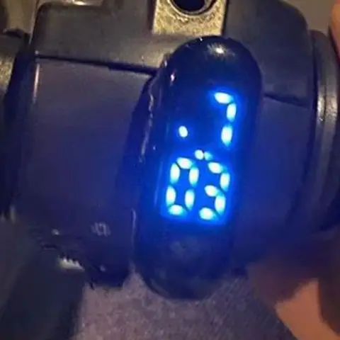 Portable Motorcycle Electric Vehicle Onboard Time Display Stickable Waterproof Luminous Digital Watch for Motorbike