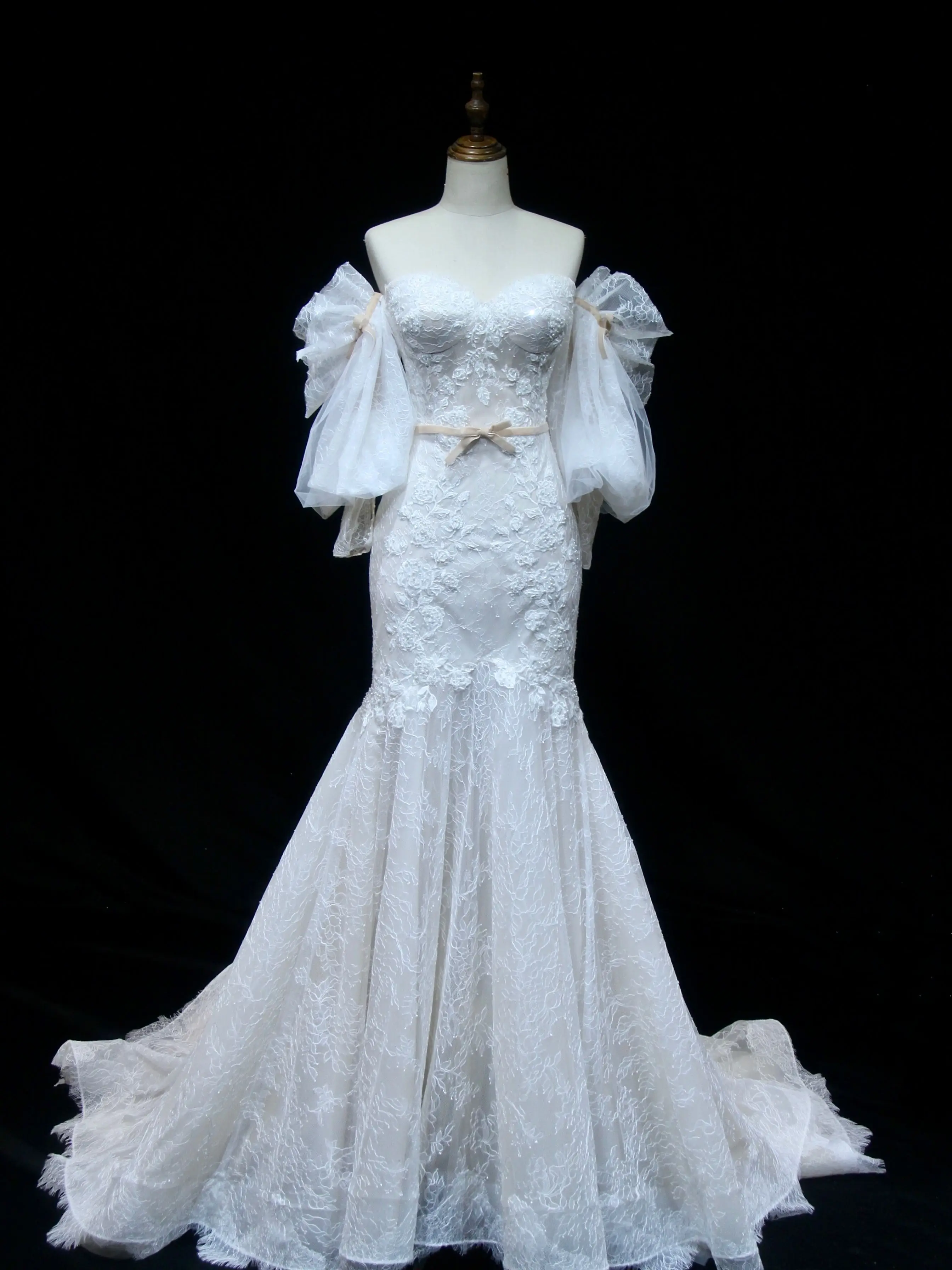 Latest Multi Style Long Sleeve Fishtail Wedding Dress A008