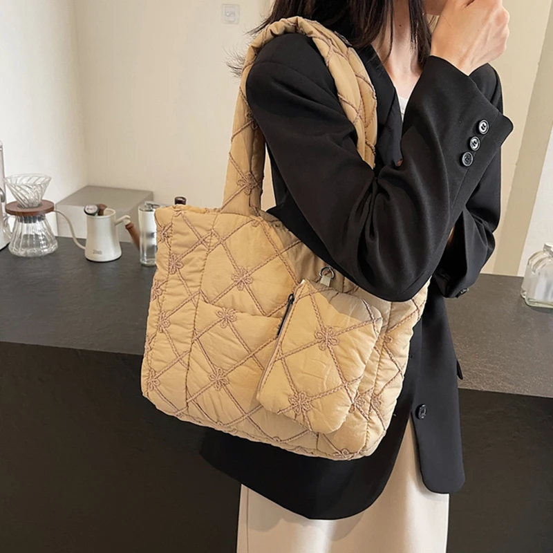 

Women's Shoulder Bag with Small Purse Portable Underarm Tote Fashionable Commuting Work Shopping Travel Handbag Autumn Winter