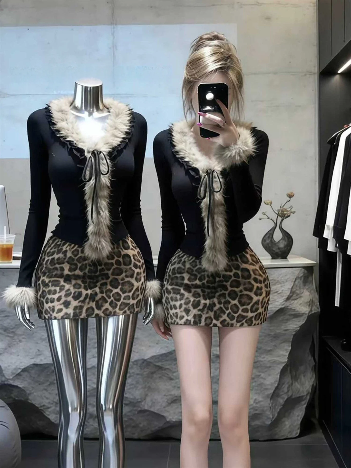 

Spring Knitted V-ne Set with Leopard Print Skirt Women's Faion Casual Sle Two-piece Ensemble Slimming Effect