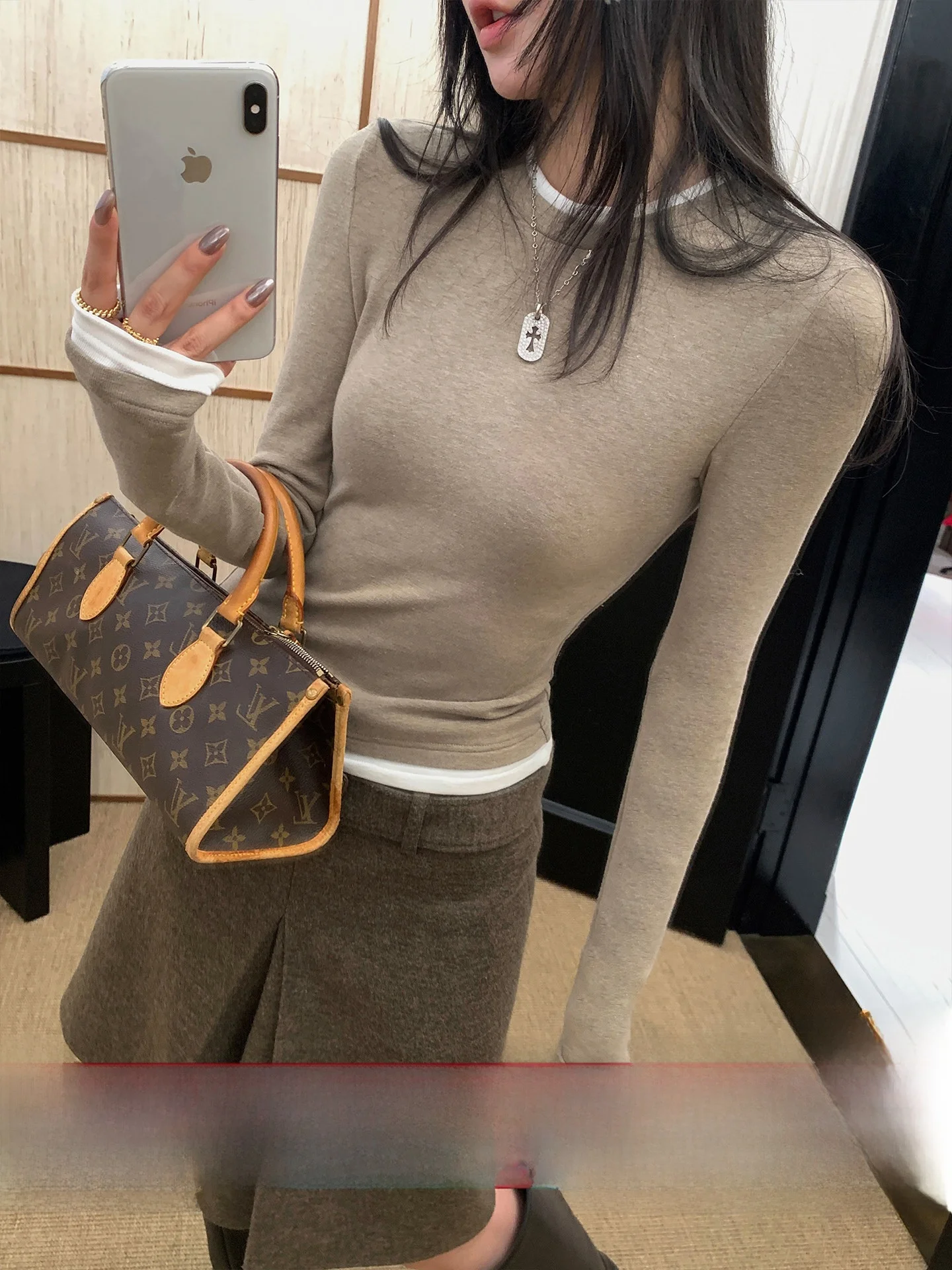 

Long Sve Knitted round Ne T-irt Soft Cotton Fake Two-Piece Oxygen Overlap irt Commute Sle Retro Color Blo Ladies...