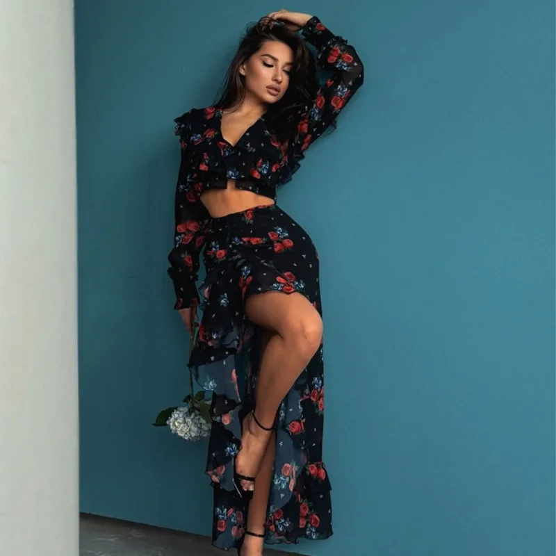 

Tuularose Printed Dress 2-Piece Set Women Sexy Printed Long-Sleeved Top Ruffled Slit Skirt Set Hot Girl Retro Party Dress Set