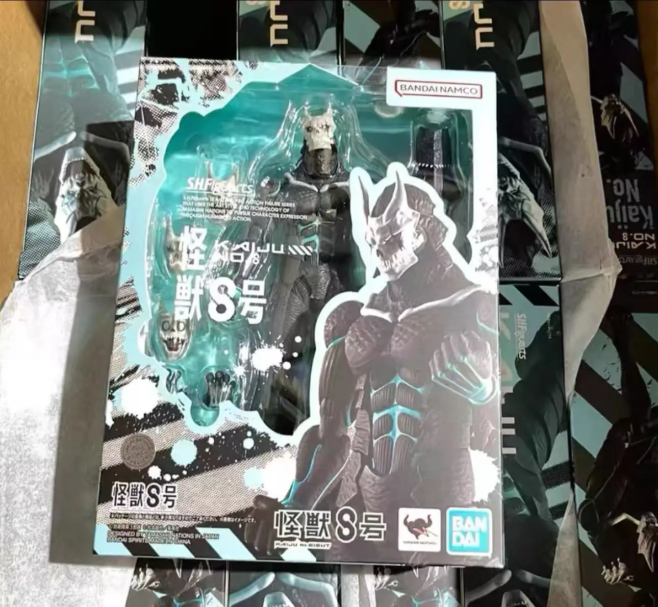 

Bandai SHF Monster No. 8 Hibino Kafka Can Be Done By Hand
