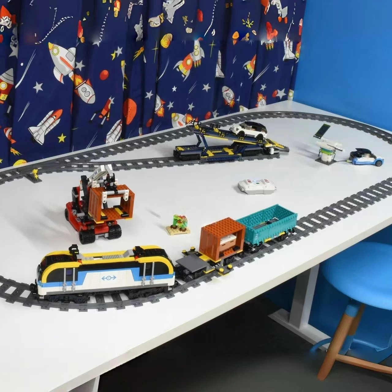 Thumbnail 2 - #8 Trending Remote Control Toy Trains Right Now