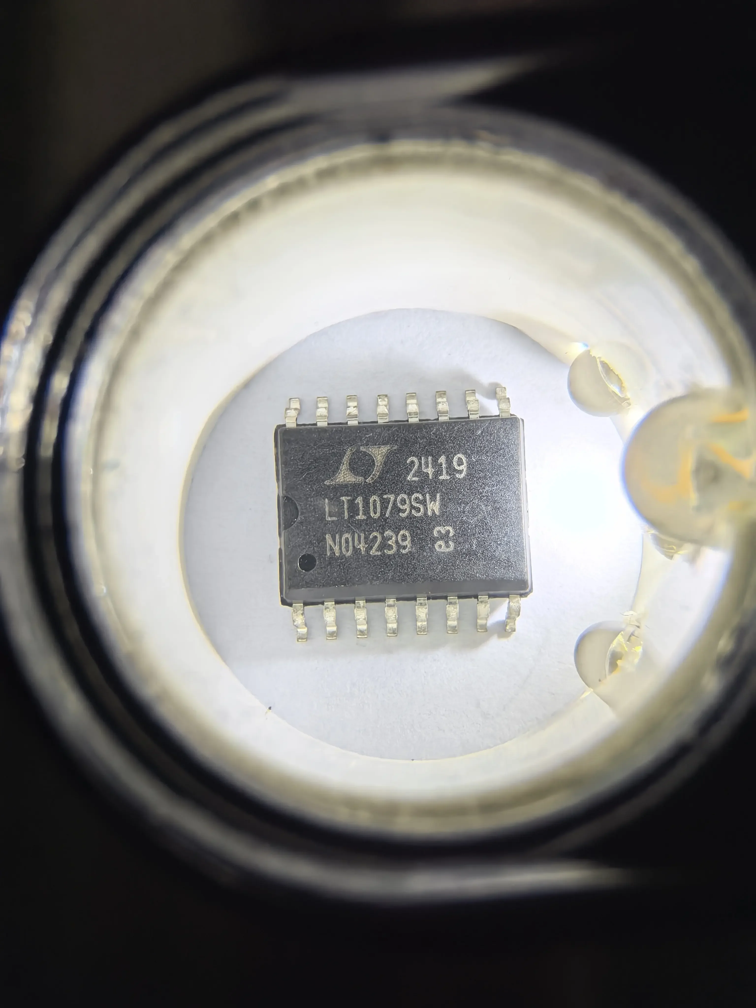 LT1079CN LT1079ISW LT1079SW LT1079IN LT1079 - Micropower, Dual and Quad, Single Supply, Precision Op Amps