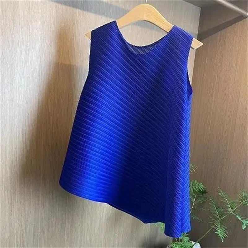 2026 Ladies Fashion Irregular Sleeveless Tops Summer Female New Round Neck Tops High-grade Women Solid Color Waistcoat T-shirt