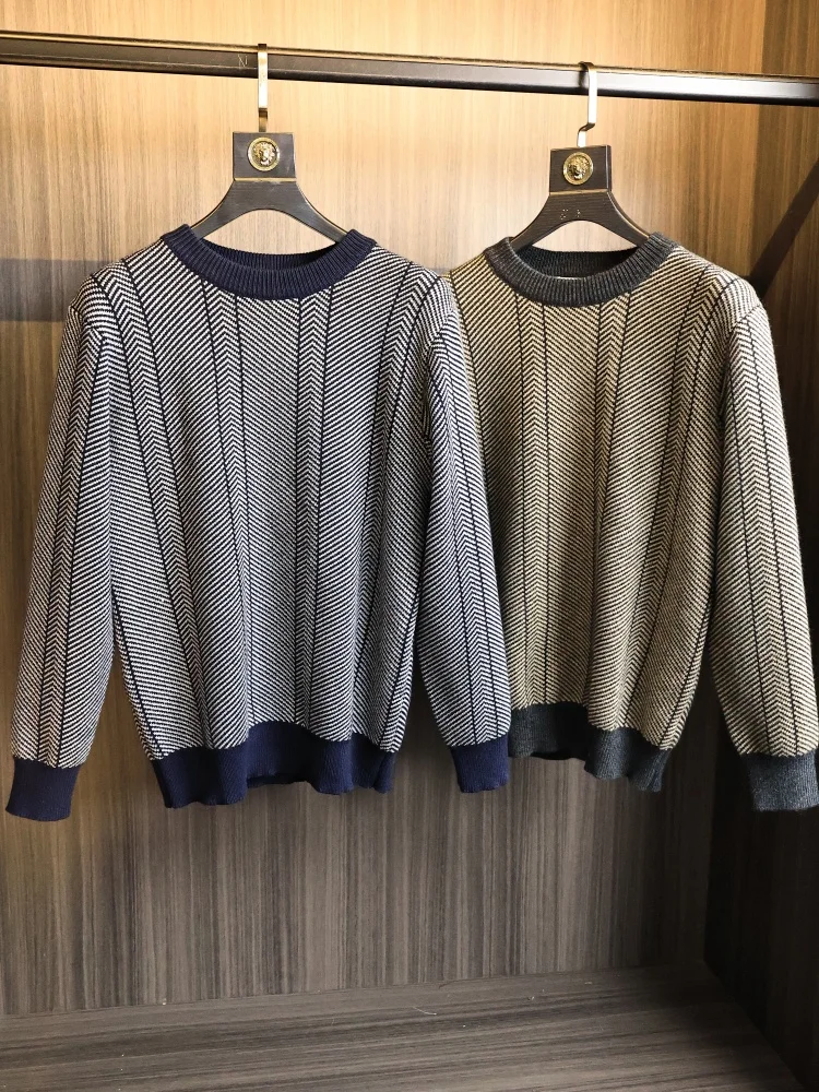 

Elegant High-End Men's Knitted Sweater Soft Wool Blend round Neck Fashionable Autumn Winter Floral Tassel Casual Comfortable
