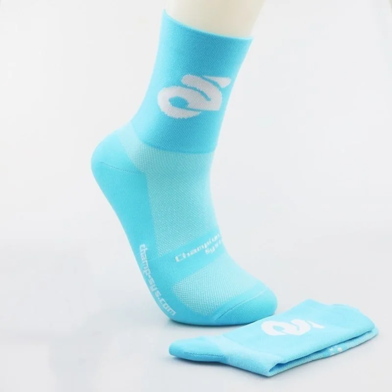 Chaussettes de sport respirantes pour hommes et femmes, absorbant la sueur, cyclisme, course à pied, extérieur, 2023