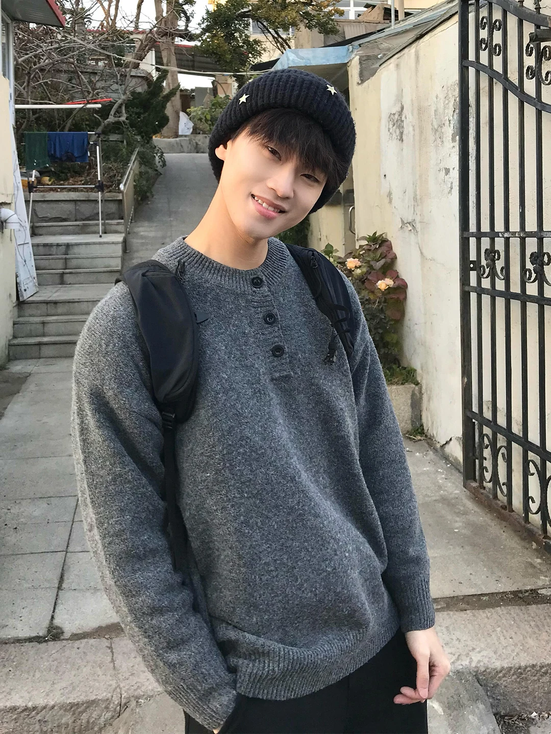 

Мужской свитер-поло Deep Grey Henry Collar: базовый слой, премиум-качество, осенне-зимний повседневный стиль, мягкая вязаная рубашка