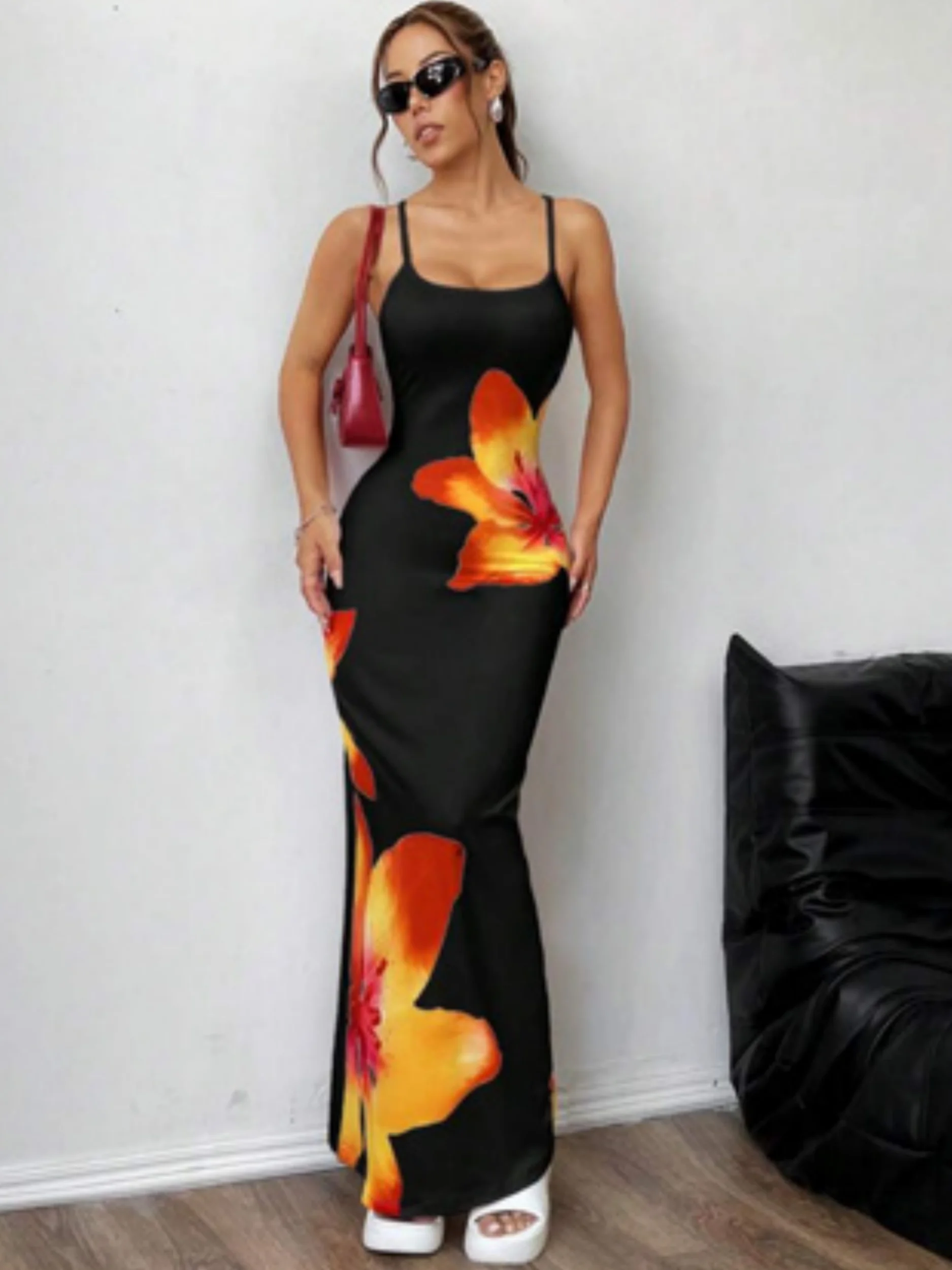 Elegant and directional new style women's fashionable and sexy women's dress