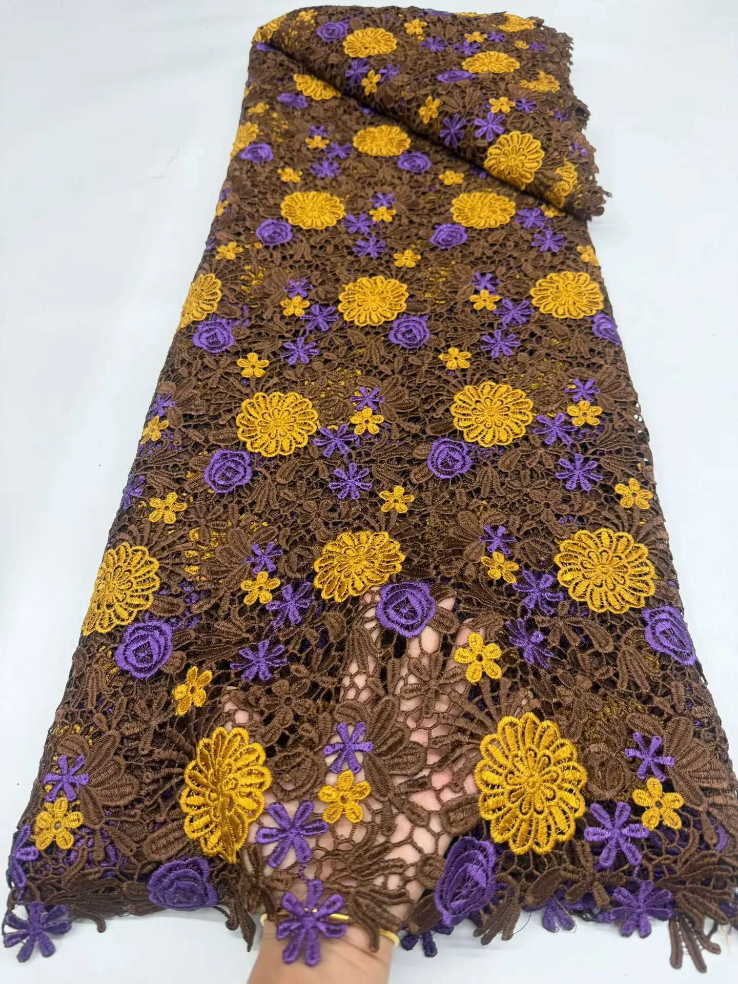 Multicolor Flower Water Soluble African High Quality Lace Fabrics Cotton Embroidery Lace Hand-Cut Holes For Wedding Sewing Dress