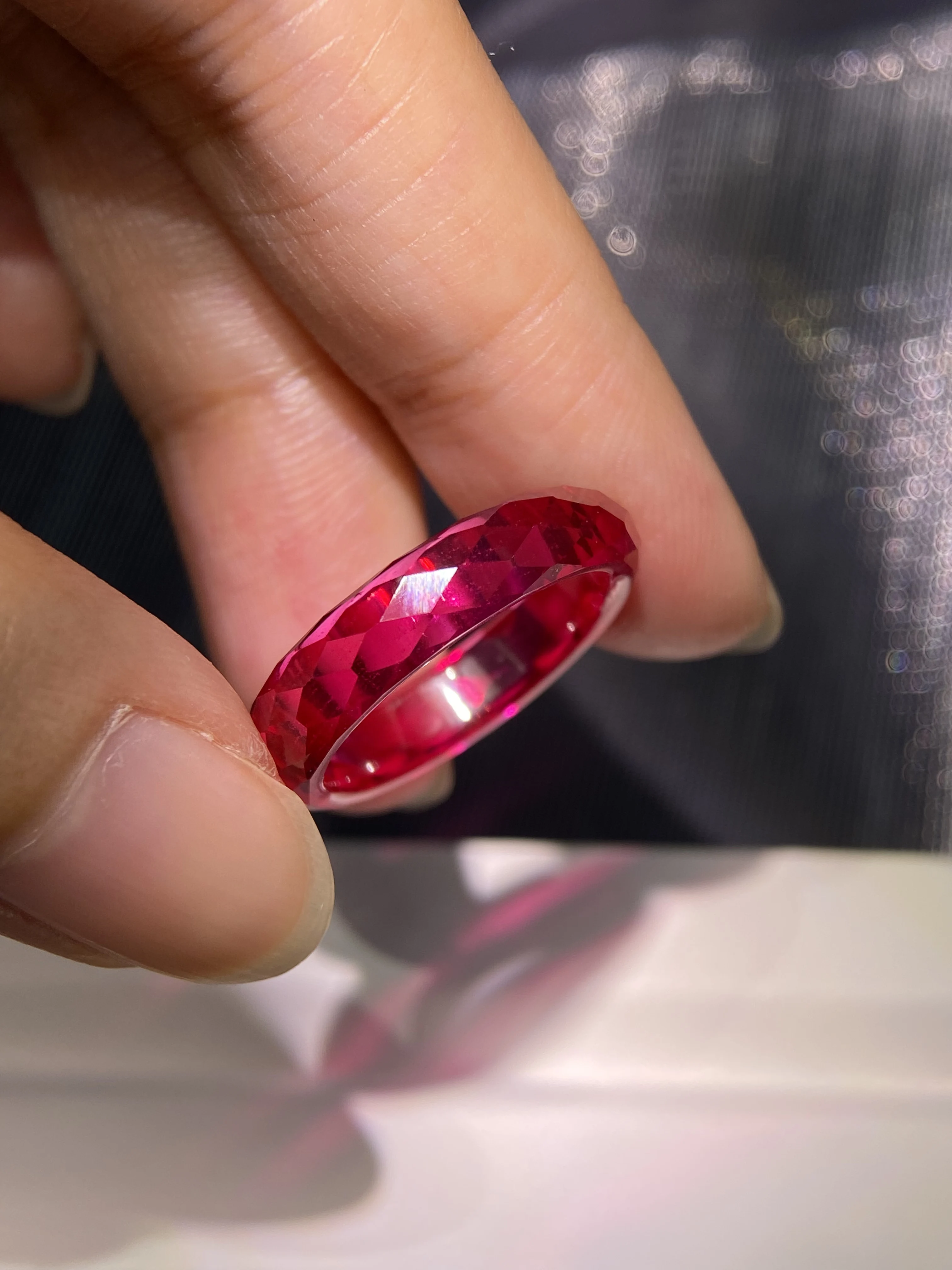 anillo-de-rubi-cultivado-en-laboratorio-onedia-adecuado-para-uso-diario