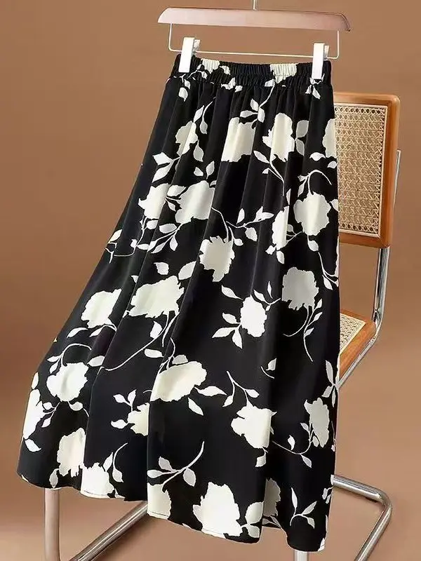 

Elegant Rose Print Midi Skirt for Middle-Aged And Elderly Women Flared Hip Covering plus Size Summer Fashionable A-Line Skirt